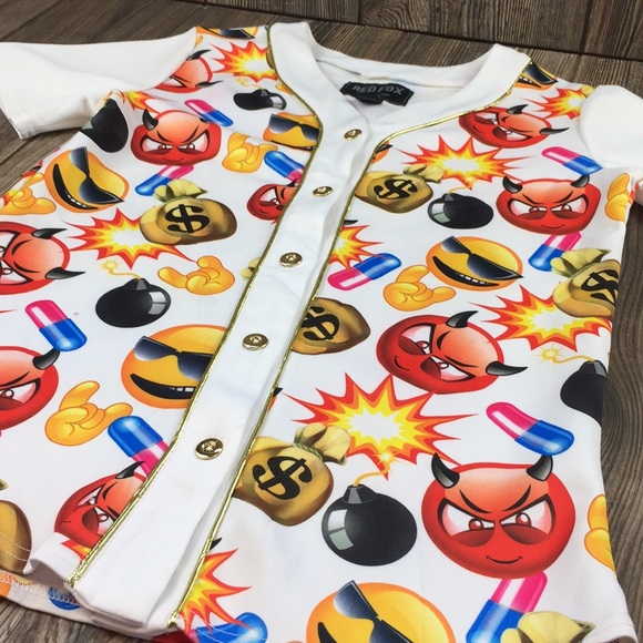 Red Fox designed in USA PLUG Shirt Fun Print Sz. S - Picture 4 of 8